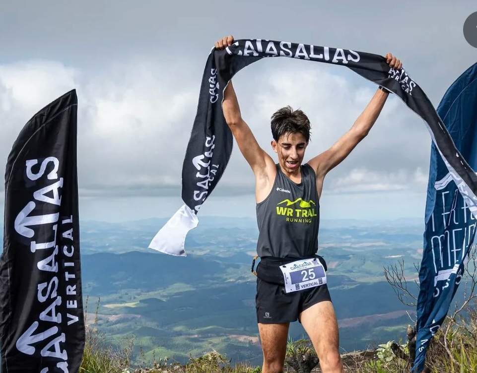 Pedro Guedes celebrando vitória