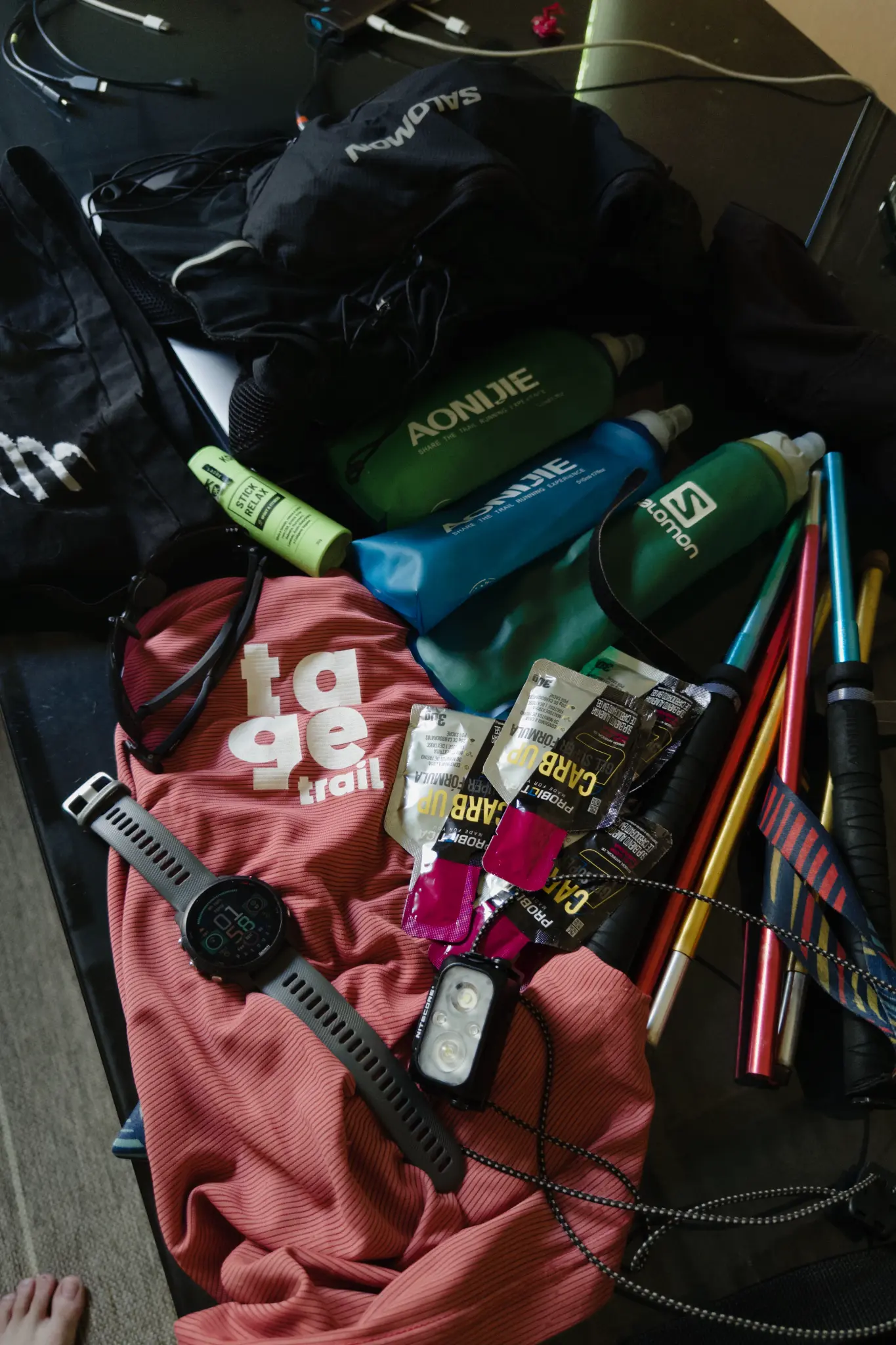 Equipamentos de trail running organizados